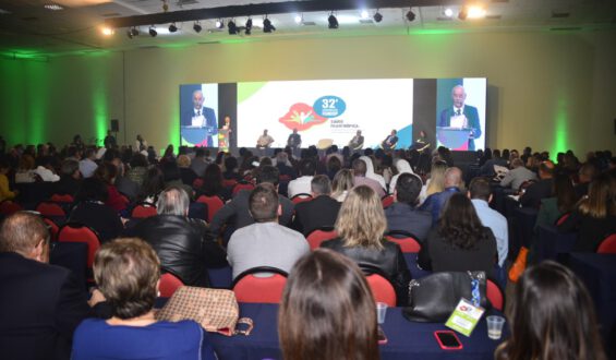 32º Congresso Fehosp reúne mais de mil participantes e 16 estados brasileiros
