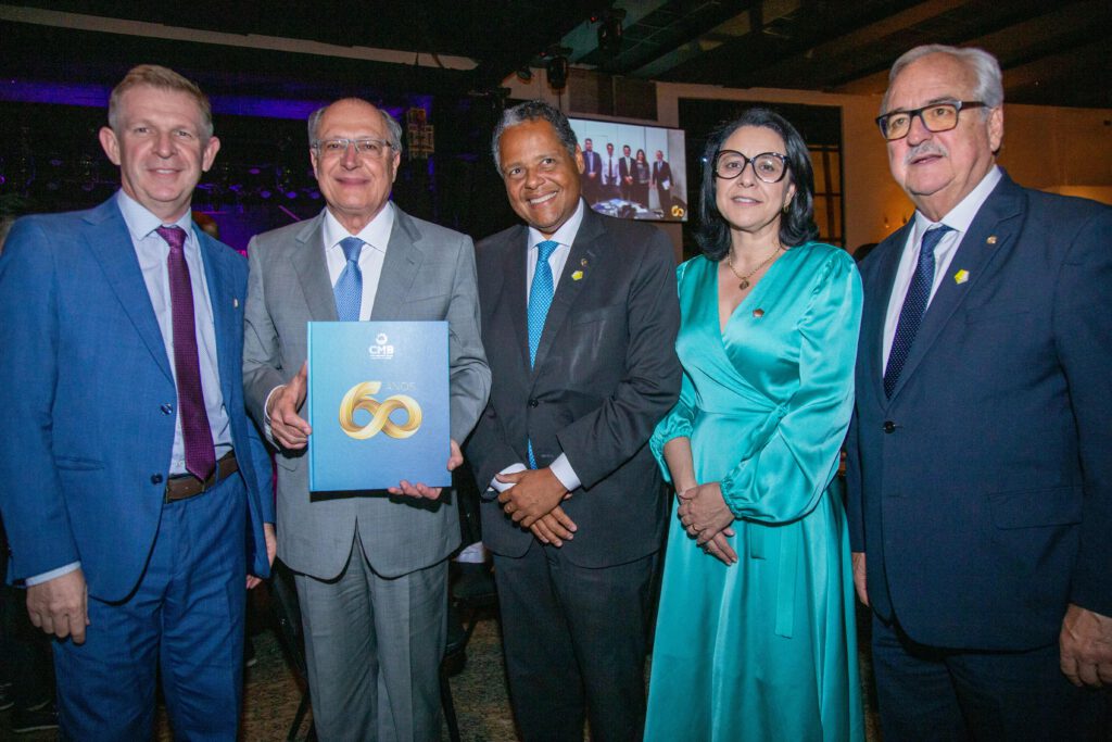 CMB comemora 60 anos com presença de autoridades e lançamento de livro 2
