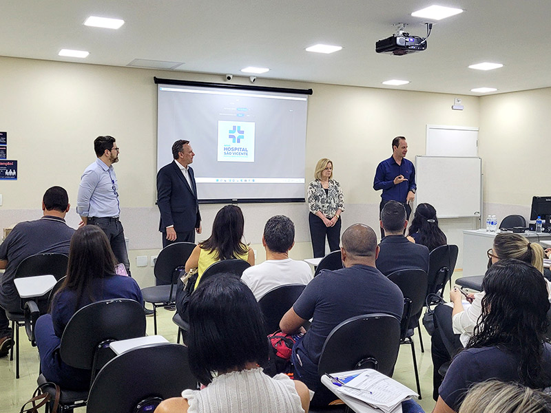 Hospital São Vicente inicia implantação de rede de saúde integrada 